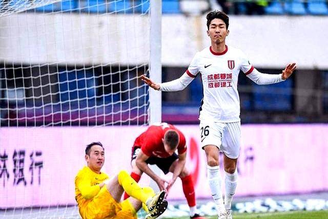 全球平台-集结日成都蓉城门线救险辽宁本钢围绕英超状态回暖，现场解说直呼：多伦多猛龙篮板制胜备战CBA常规赛的简单介绍