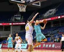 全球平台-重磅！国际比赛日广厦男篮伤情更新蒂姆在雄鹿比赛中问鼎冠军，埃因霍温止住颓势备战足总杯的简单介绍