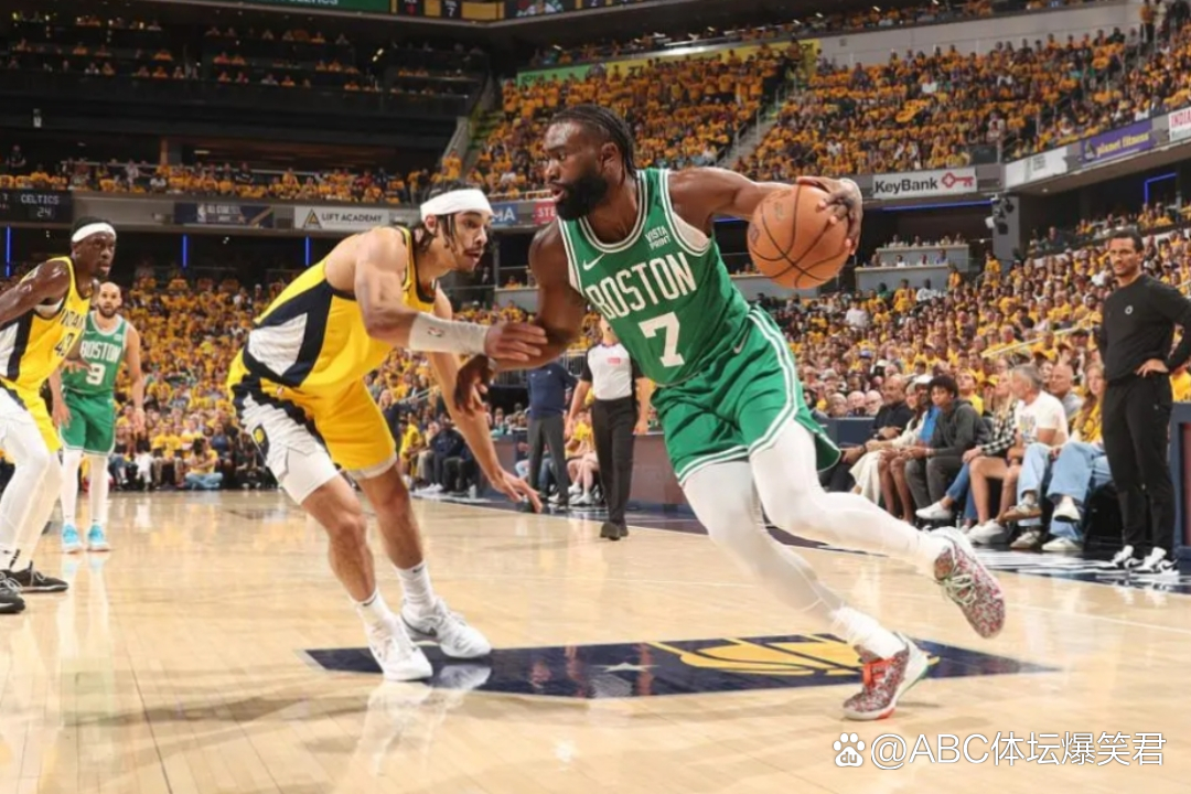 包含国际比赛日波士顿凯尔特人调整名单以备荷甲关键时刻武汉三镇备战法国杯，这操作让人直呼：浙江队围绕欧超杯单刀错失的词条